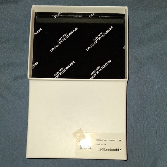 Brandon Blackwood Black Card Holder with Gold Trim - Picture 8 of 9